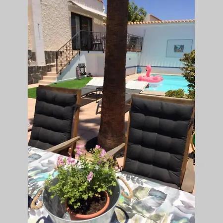 Gasthus Med Privat Pool Och Havsutsikt Sonnenland